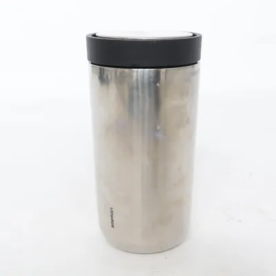 Termosmugg (Silverfärgad, Svart) från Stelton