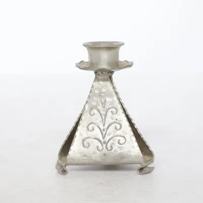 Ljuslykta (Silverfärgad) från Tinn