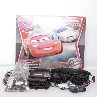 Bilbana (London Race and Chase Disney Cars) från Carrera