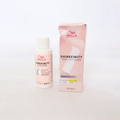Haarverf (SHINEFINITY) van Wella Proffessionals