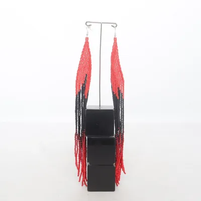 Boucles d'oreilles (Rouge, Noir) Métal inconnu