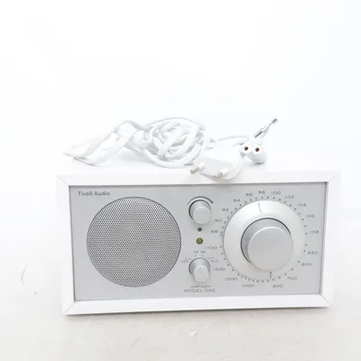 Radio (MODEL ONE) från Tivoli Audio