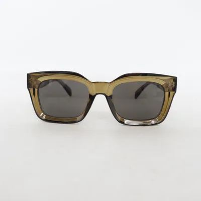 Solglasögon (Grön) från Søstrene Grene