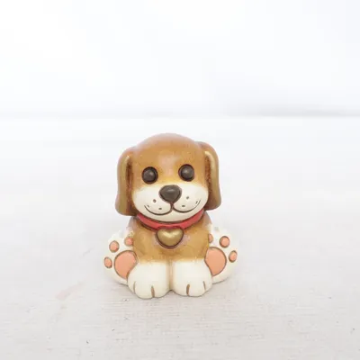 Figurin (Brun, Vit, Rosa) från Thun