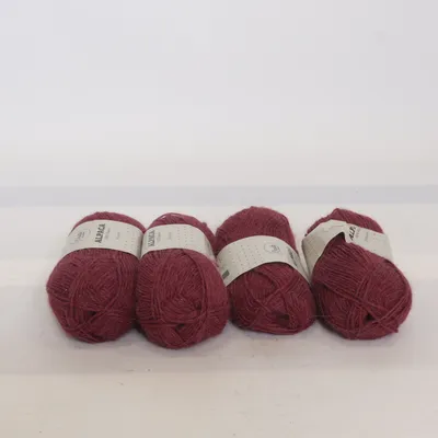 Yarn (Alpaca) from Create with Adlibris Alpaca wool