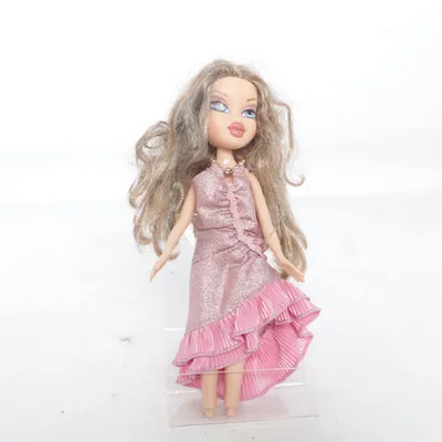 Poupée (Rose) de Bratz
