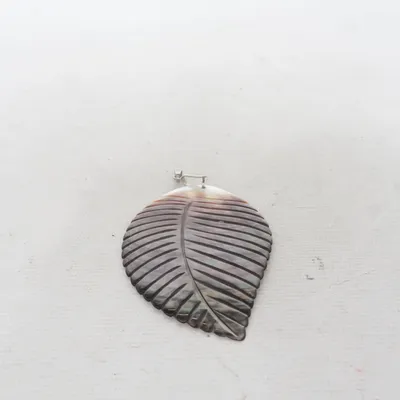 Pendant (Gray, Multicolored) Unknown metal