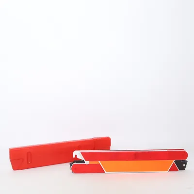 Gevarendriehoek (Rood, Meerkleurig) van Apa