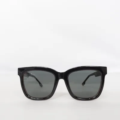 Solglasögon (Svart) från Komono