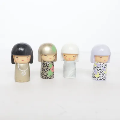 Kokeshi (Meerkleurig) van Skincity