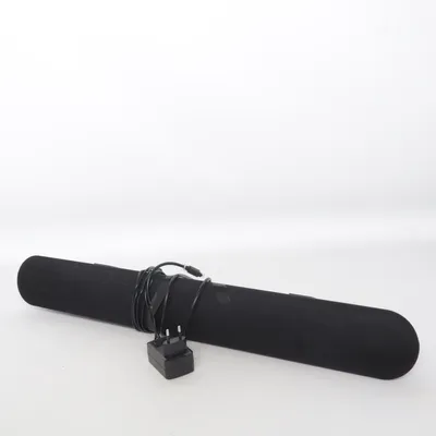 Enceinte (Noir) de Nikabe