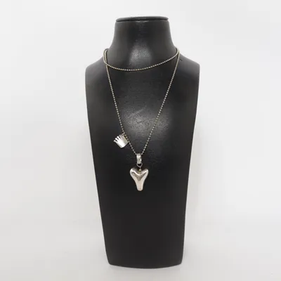 Halsband (Silverfärgad) från Design Fosshagen Okänd metall