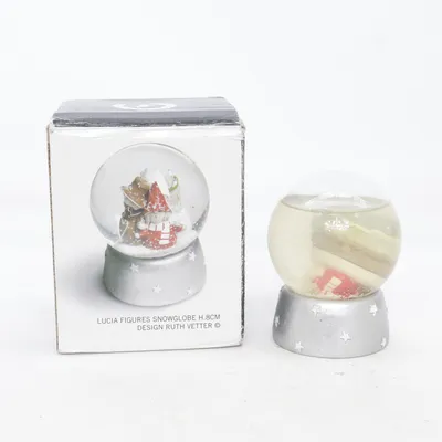 Kerstdecoratie (Lussetåg Snöglob) van Nääsgränsgården