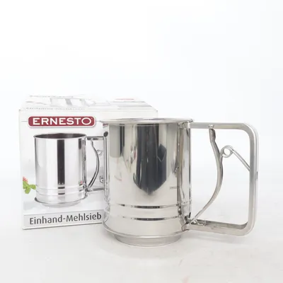 Köksredskap (Einhad-Mehlsieb) från Ernesto