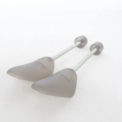 Embauchoirs (Gris) de IKEA