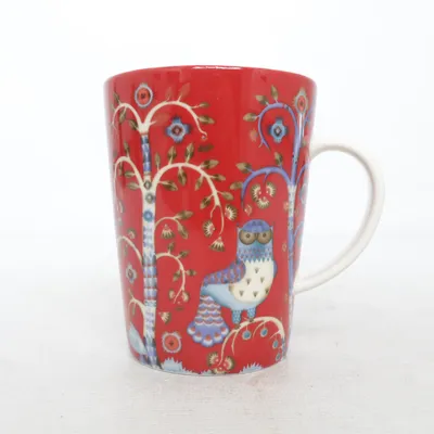 Tasse (Rouge, Blanc, Bleu) de Iittala