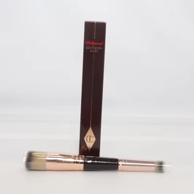 Pinceau de maquillage (Hollywood Complexion Brush) de Charlotte Tilbury