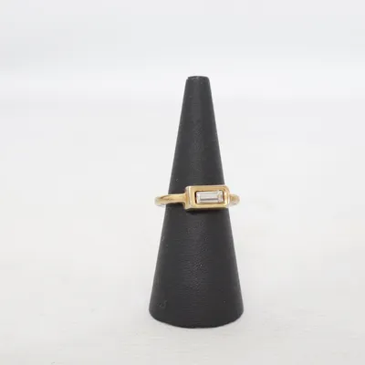 Ring (Guldfärgad) från Dyrberg/Kern Okänd metall