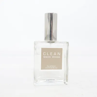 Eau de Parfum (White Woods) från CLEAN