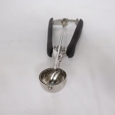 Ice cream scoop (Silver, Black)