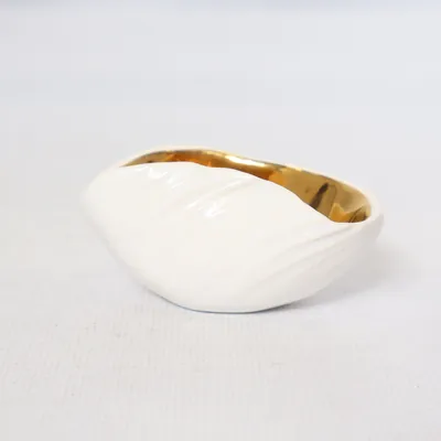 Home decoration (White, Gold) from A.Byer
