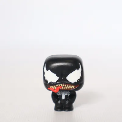 Actionfigur (Svart, Vit, Röd) från Funko Pop!