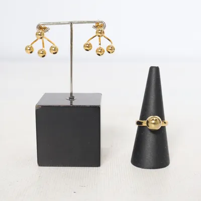 Jewelry set (Gold) from WOS Unknown metal