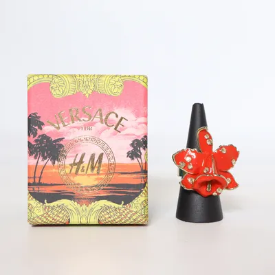 Ring (Rood, Goud) van Versace for H&M Onbekend materiaal