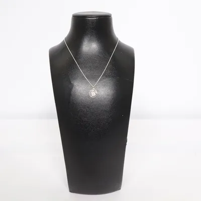 Halsband (Silverfärgad) från Guldfynd Okänd metall