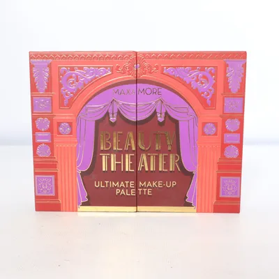 Makeup set (Ultimate Makeup Palette) from Max & More