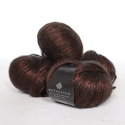 Garn (METALLICO) från Hobbii