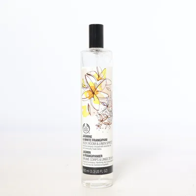 Body mist (Jasmine & White Frangipani) från The Body Shop
