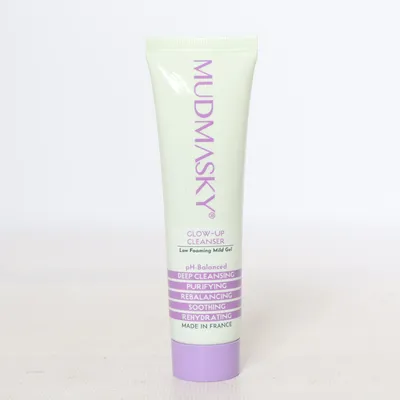 Ansigtsrens (Glow-Up Cleanser) fra Mudmasky