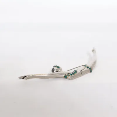 Brosch (Silverfärgad, Grön) Okänd metall