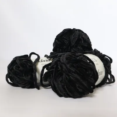 Garn (Klara) från Yarn Polyester