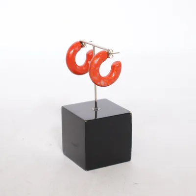 Örhängen (Röd) Okänd metall