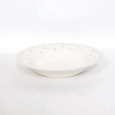 Djup tallrik (Vit, Rosa) från Mariehult Sweden