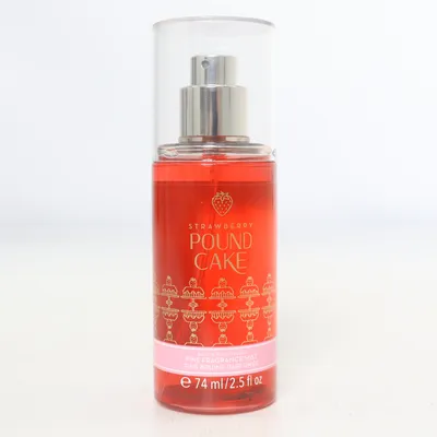 Body mist (Strawberry Pound Cake) from Bath & Body Works