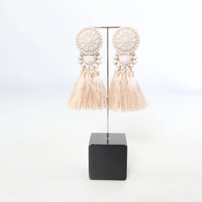 Boucles d'oreilles (Beige) de Trend by Montini Métal inconnu
