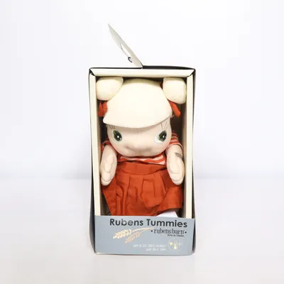 Dukke (Rubens Tummies) fra Rubens Barn Økologisk bomuld, Genanvendt polyester