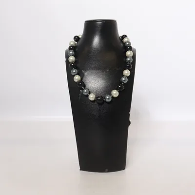Ketting (Zwart, Grijs, Meerkleurig) Onbekend materiaal
