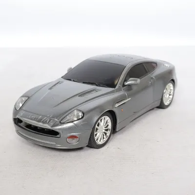 Biltillbehör (Silverfärgad) från Aston Martin
