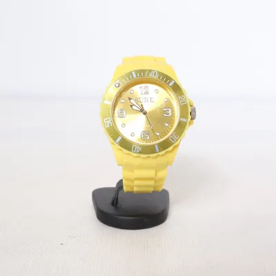 Wristwatch (Yellow, Gold) from Sure