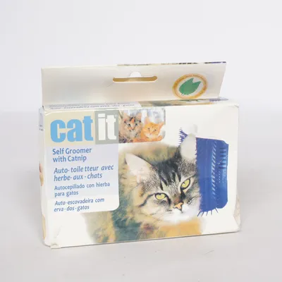 Kattillbehör (Self Groomer with Catnip) från Catit