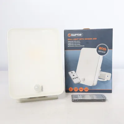 Lampe extérieure (Wall light with censor ) de Raptor