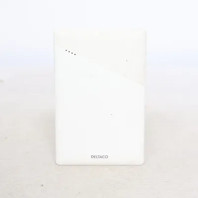 Powerbank fra Deltaco
