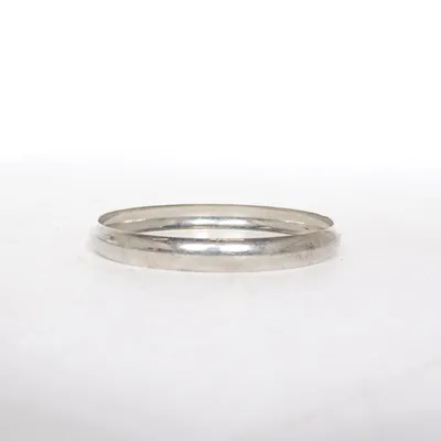 Armband (Silverfärgad) Okänd metall