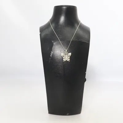 Halsband (Schmetterling ) Okänd metall