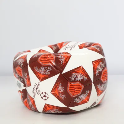 Fotboll (Champions League) från Adidas
