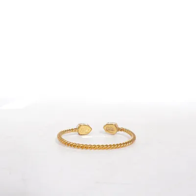 Armband (Guldfärgad) från Caroline Svedbom Okänd metall